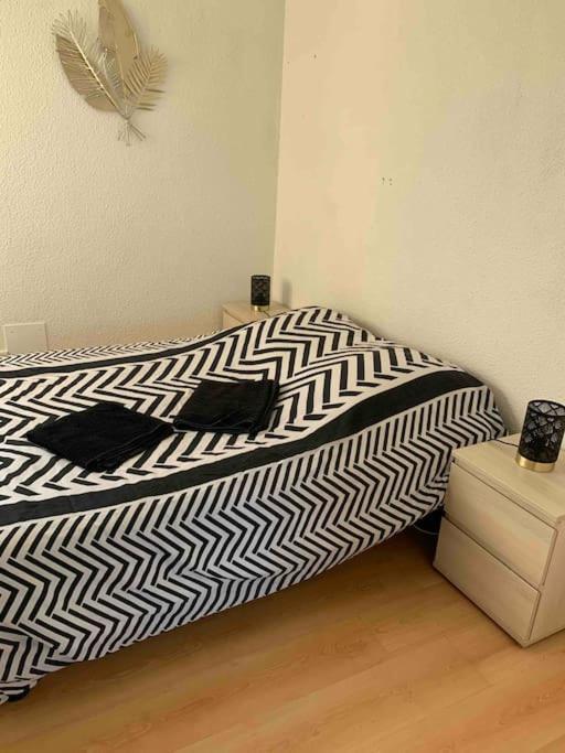 Appartement Vue Lac Marin Et Canigou Le Barcarès Екстериор снимка